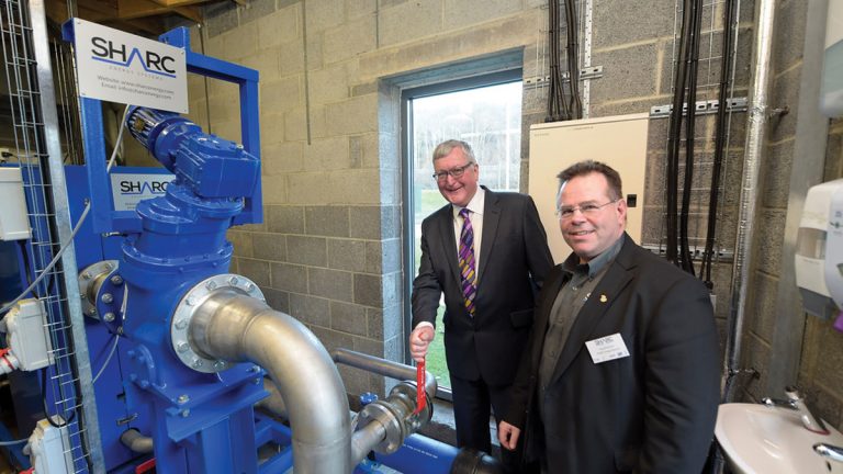 Russ Burton, SHARC Energy Systems, with Fergus Ewing in the Energy Centre at Borders College - Courtesy of Scottish Water Horizons