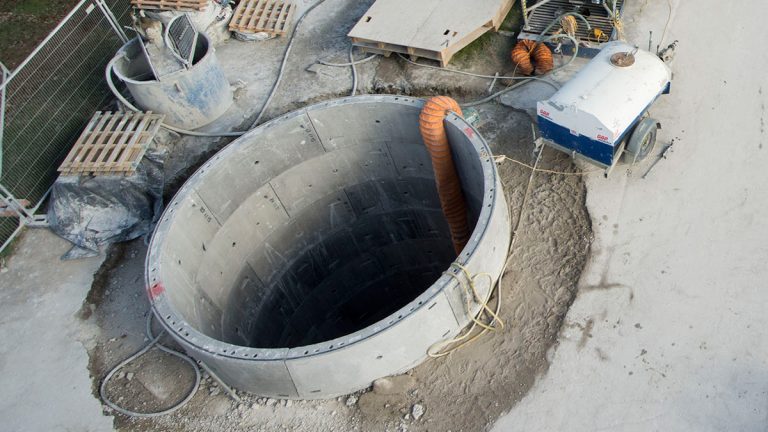 Sacrificial top ring used as edge protection during construction - Courtesy of Southern Water