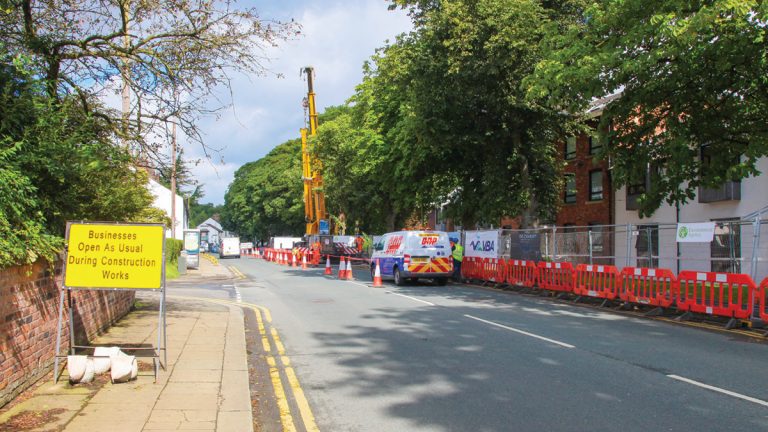 VolkerBrooks put temporary traffic lights in place to protect passing pedestrians and motorists while work was carried out