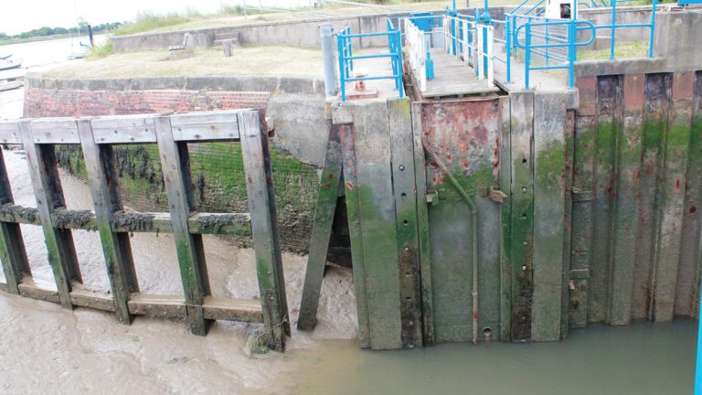 Original sea gate removed in November 2015 by JMH Ltd - Courtesy of Northumbrian Water Group