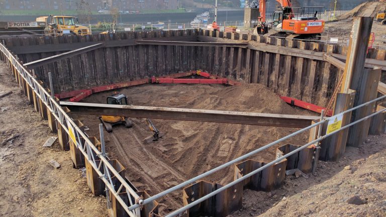 Interlocking sheet piled cofferdam for construction of the storage tank at St Peter’s, Sunderland - Courtesy of ESH-MWH
