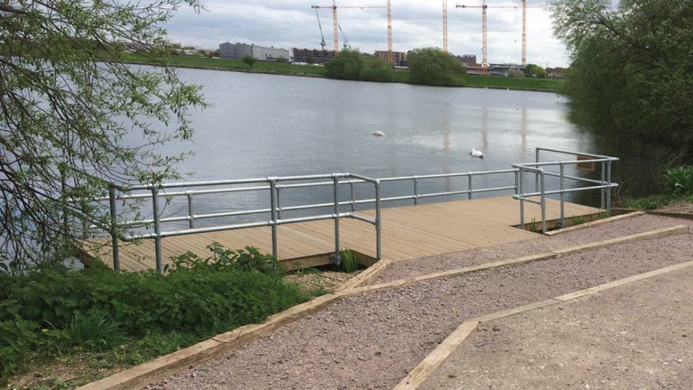 Disabled access fishing platform - Courtesy of Thames Water’s eight2O Alliance