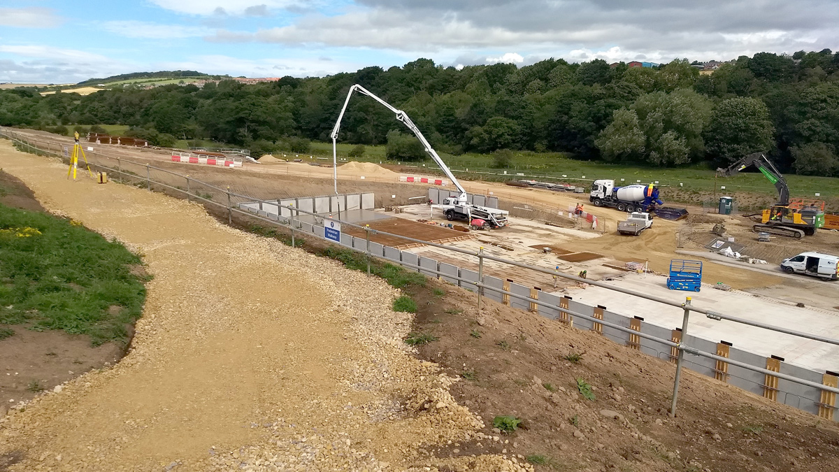 Concrete pump on site to pour second section of the base - Courtesy of NWG & Wood PLC