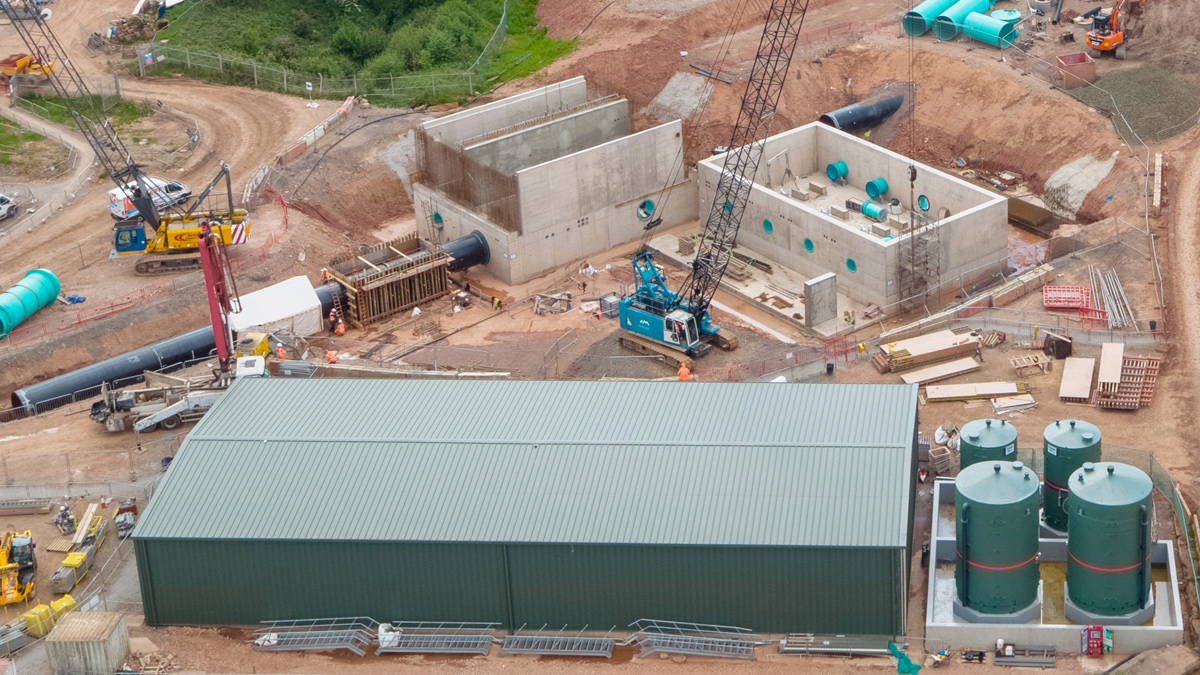 Raw water inlet PS rear right, mixing chamber rear left, chemical building foreground - Courtesy of Severn Trent
