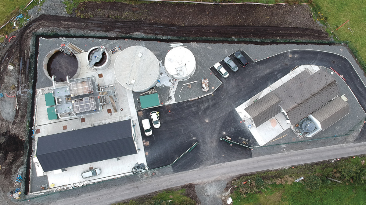 Aerial view illustrates the confined nature of the available construction site - Courtesy of EPS Group