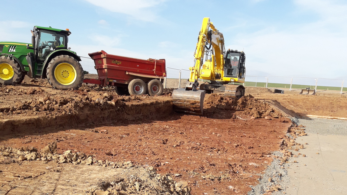 Bulk earthworks were carried out by excavators with GPS control - Courtesy of MMB