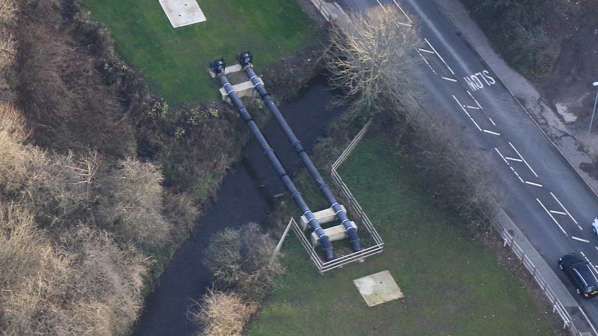 Transfer main twinned pipe bridge over the River Irk - Courtesy of United Utilities
