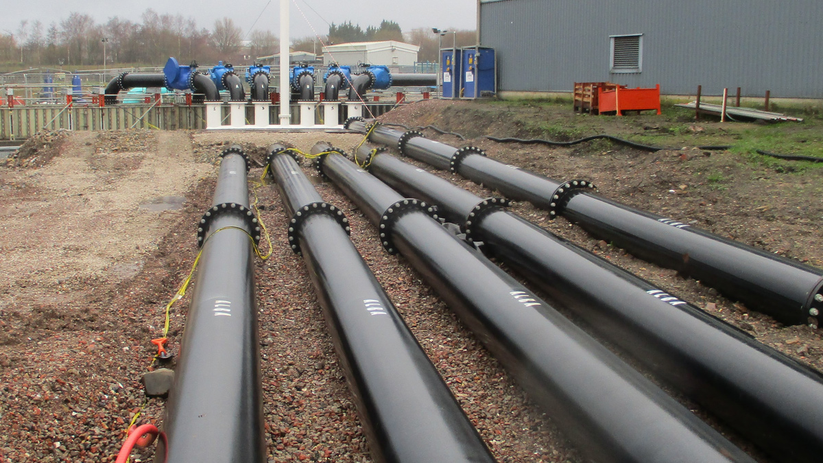 Oldham temporary 1873 l/s over-pumping installation for the storm tank conversion - Courtesy of Black & Veatch