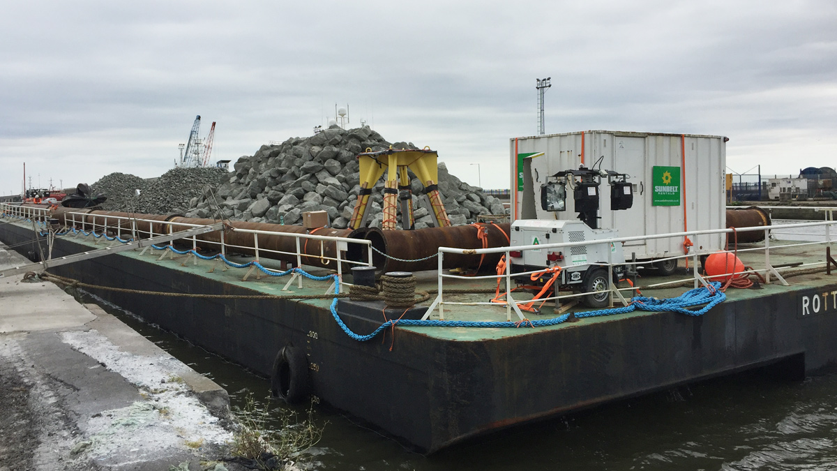 Offshore rock transport barge loaded - Courtesy of Van Oord