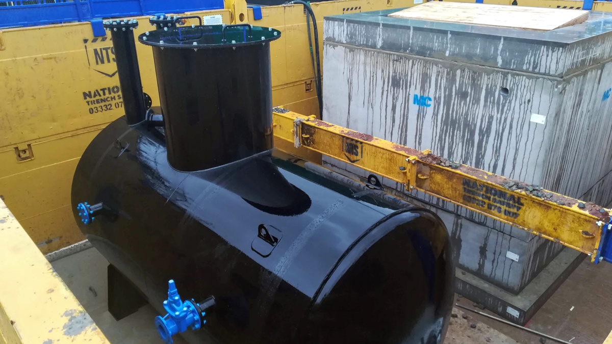 Prefabricated vacuum tank and pump chamber installed using the National Trench Safety UK slide rail ground support - Courtesy of nmcn PLC