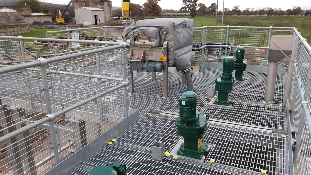 Magnetite recovery drum and mixers from the top of the reaction tanks at Ruthin - Courtesy of Evoqua Water Technologies