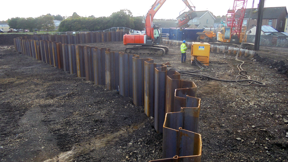 Removal of existing sheet piled floodwall following realignment - Courtesy of BSG Civil Engineering Ltd