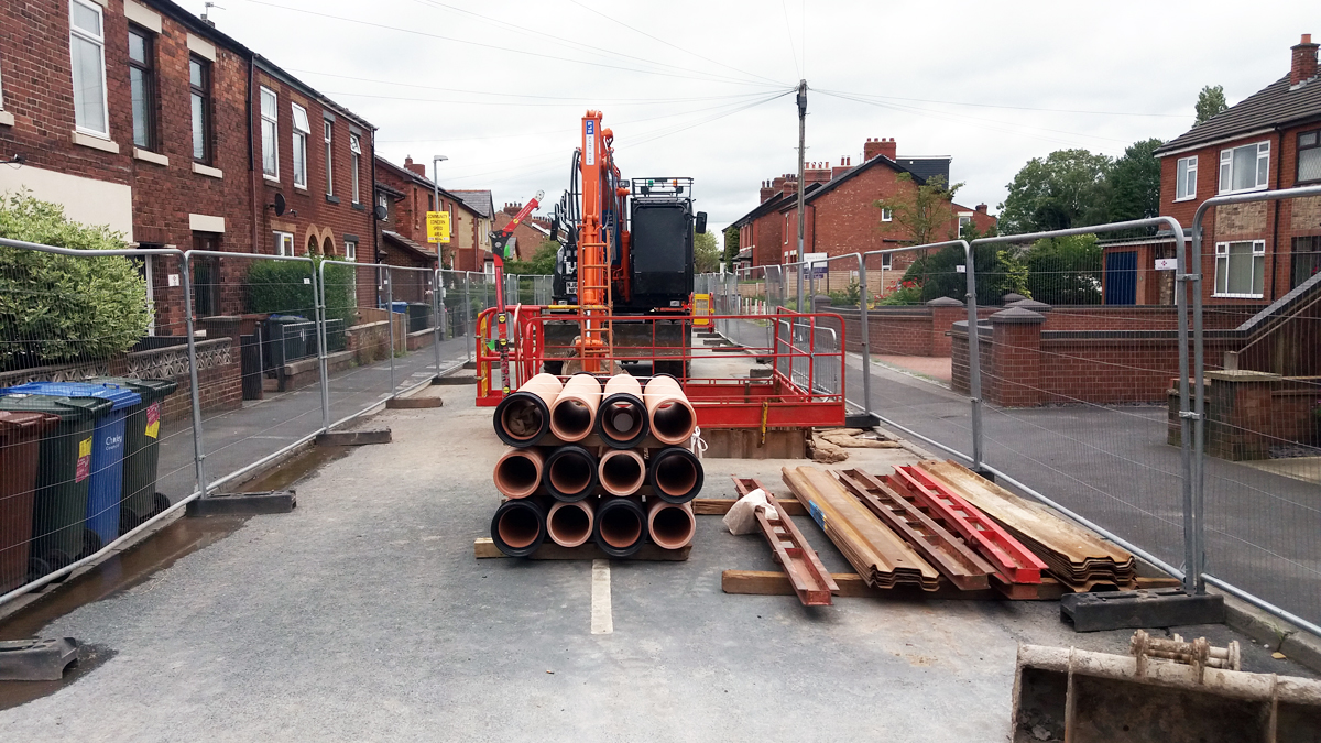 Site working area in Moor Road for sewer installation - Courtesy of United Utilities