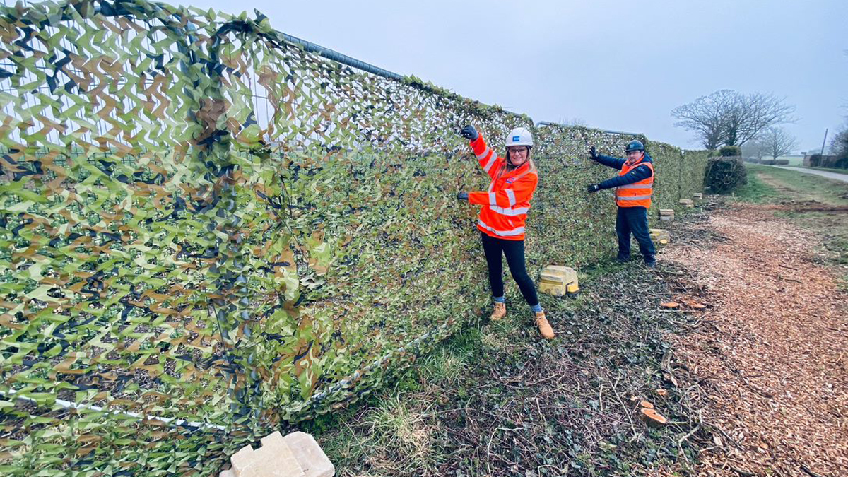 Anglian Water’s workers erect bat fences along the pipeline route in Lincolnshire - Courtesy of SPA