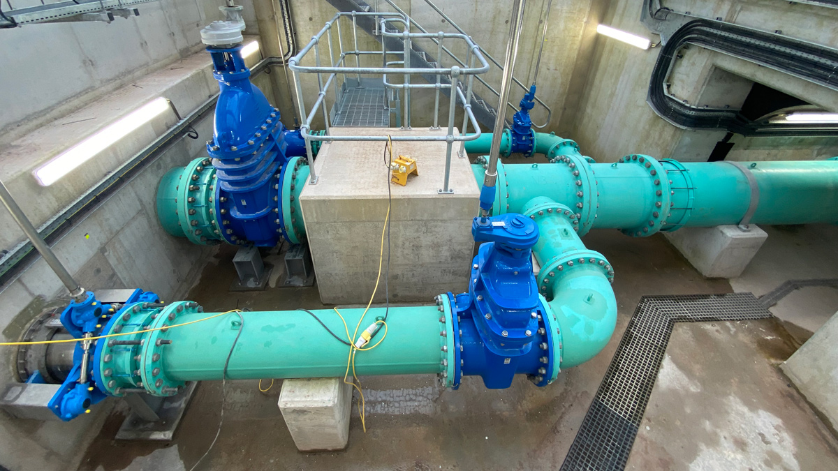 Pipework and valve arrangement within the valve chamber – Courtesy of MMB