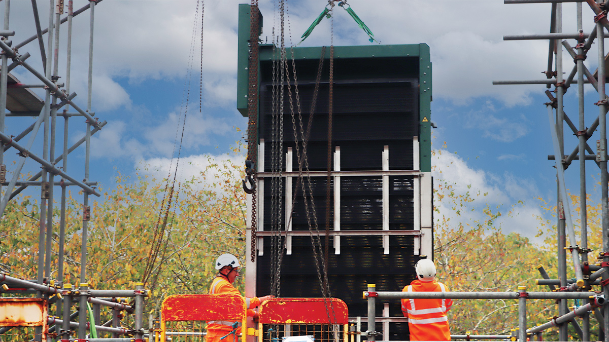 Hydrolox eel screen installation - Courtesy of Anglian Water’s @one Alliance