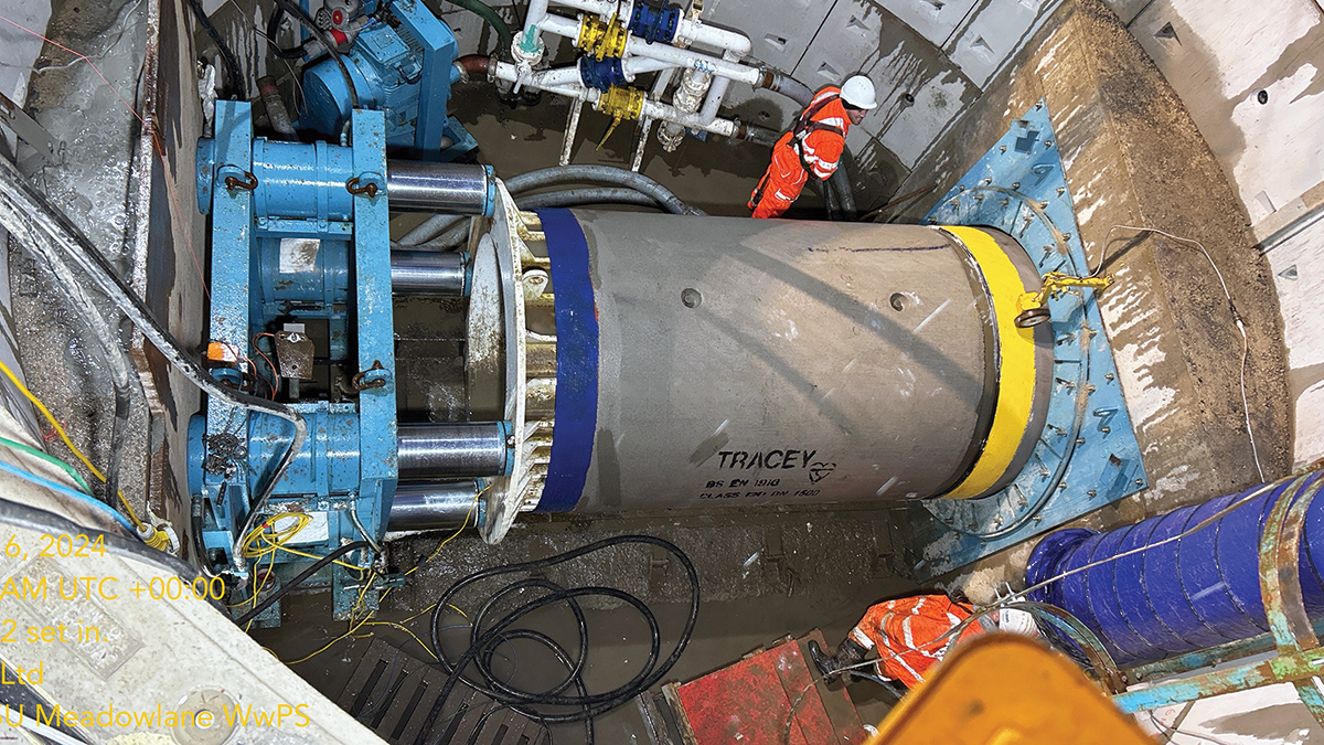 Pipejacking operation within launch pit - Courtesy of BSG Civil Engineering