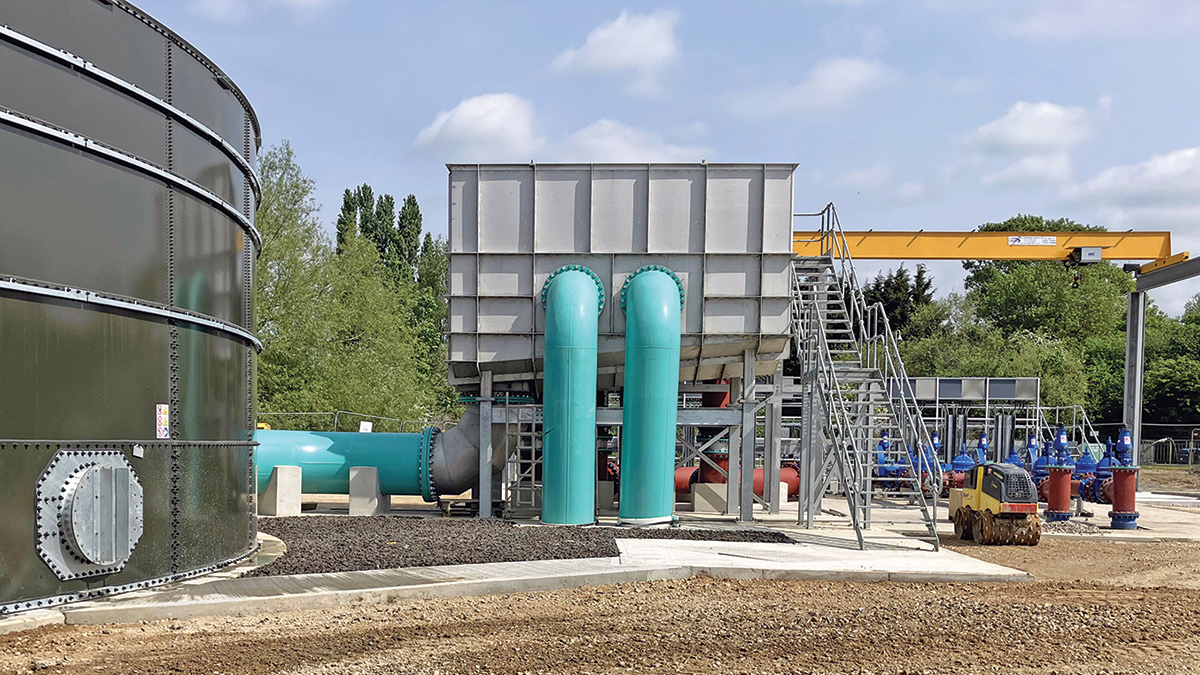 Heanor storm blind tank (left) and storm distribution chamber - Courtesy of MMB