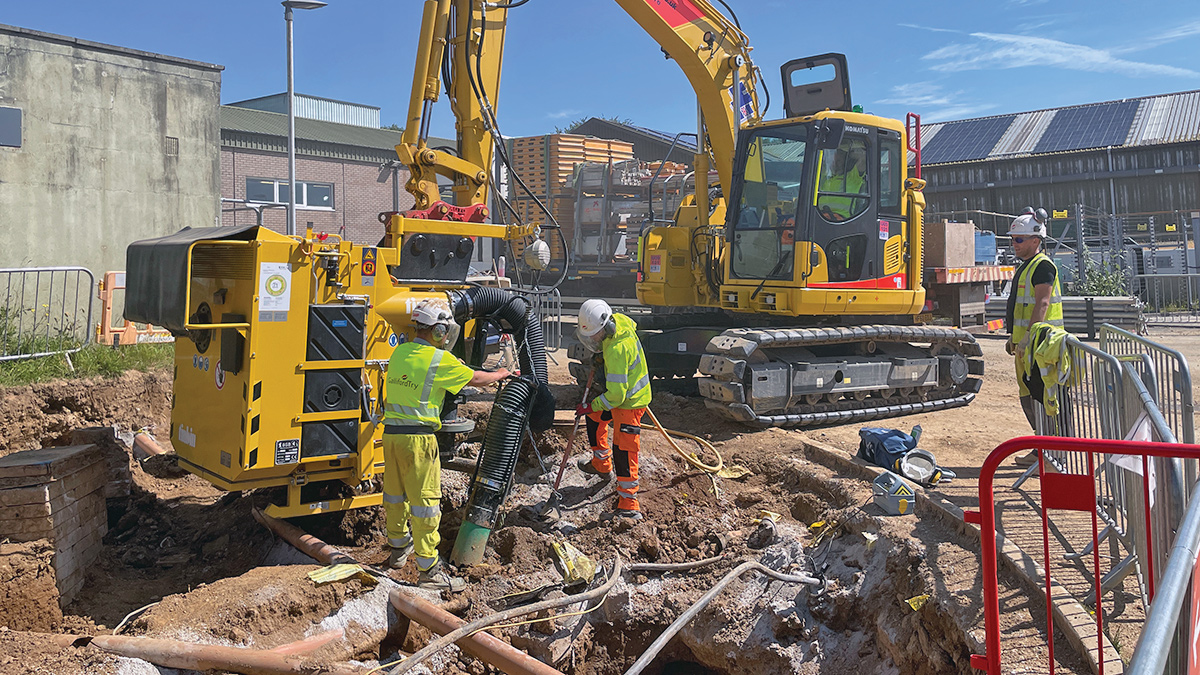 Use of excavator mounted vacuum excavator to uncover services - Courtesy of Galliford Try