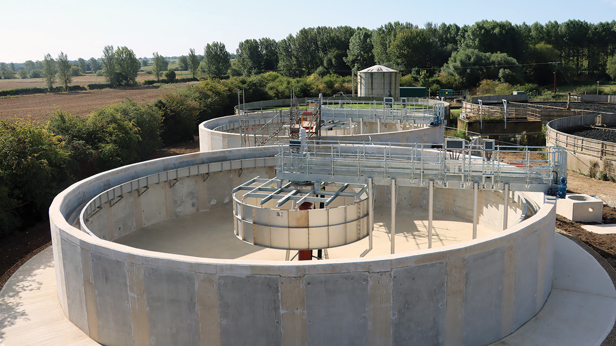 The new final settlement tanks with scraper bridges - Courtesy of Anglian Water’s @one Alliance