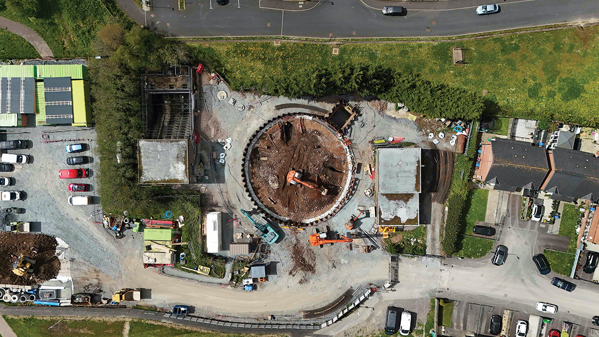 Early excavation works on the cofferdam - Courtesy of GRAHAM