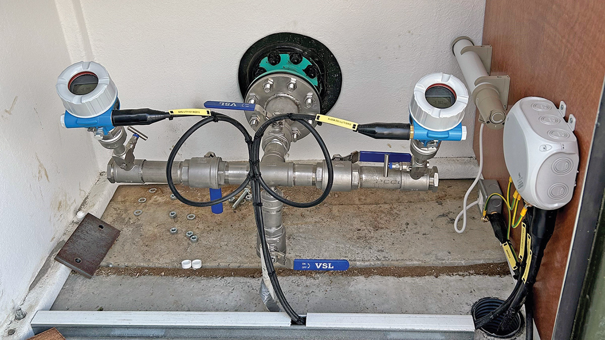 Hydrostatic pressure transmitters - Courtesy of MMB