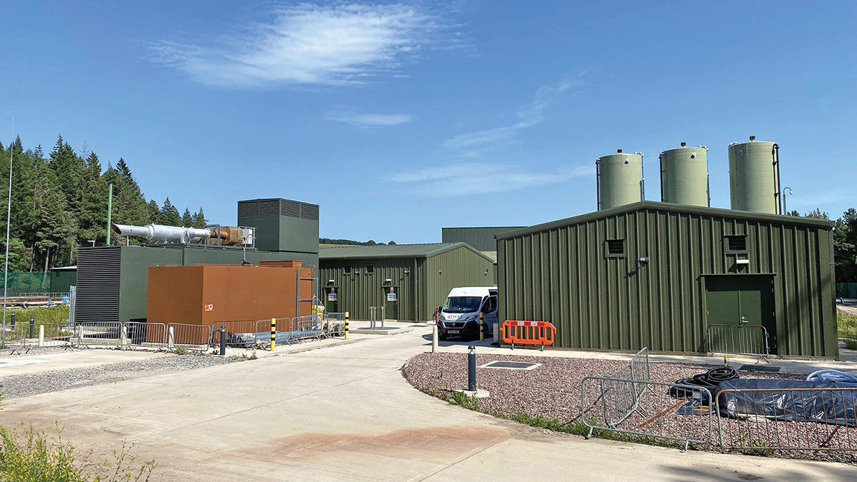 The new generator and bulk fuel storage tank - Courtesy of MWH Treatment
