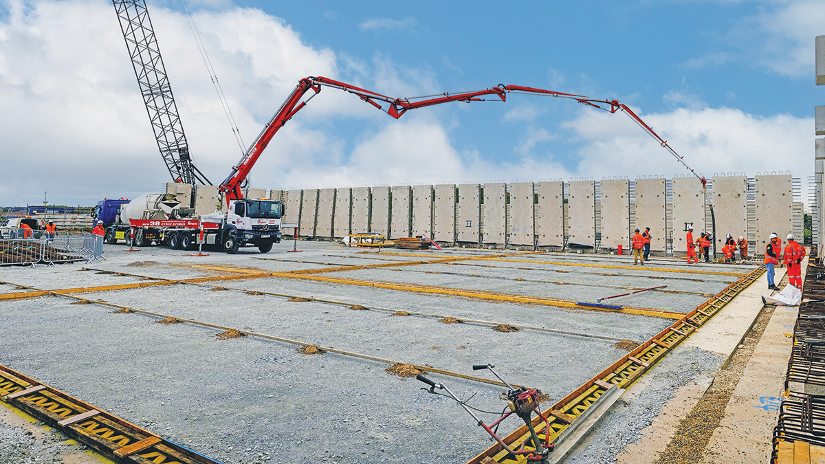 Reservoir precast wall panel installation - Courtesy of @one Alliance