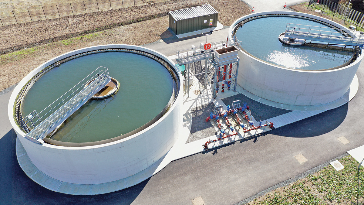 FST 1 & 2 with above ground RAS/WAS manifold in foreground - Courtesy of Coffey
