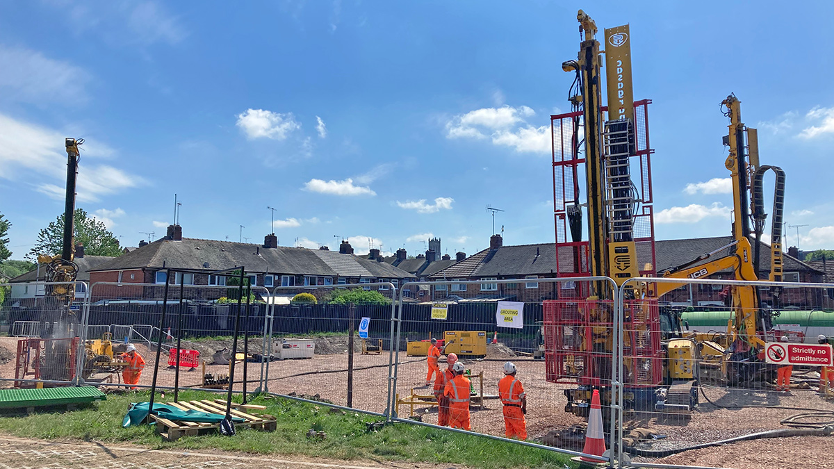 Plug grouting operations - Courtesy of Barhale