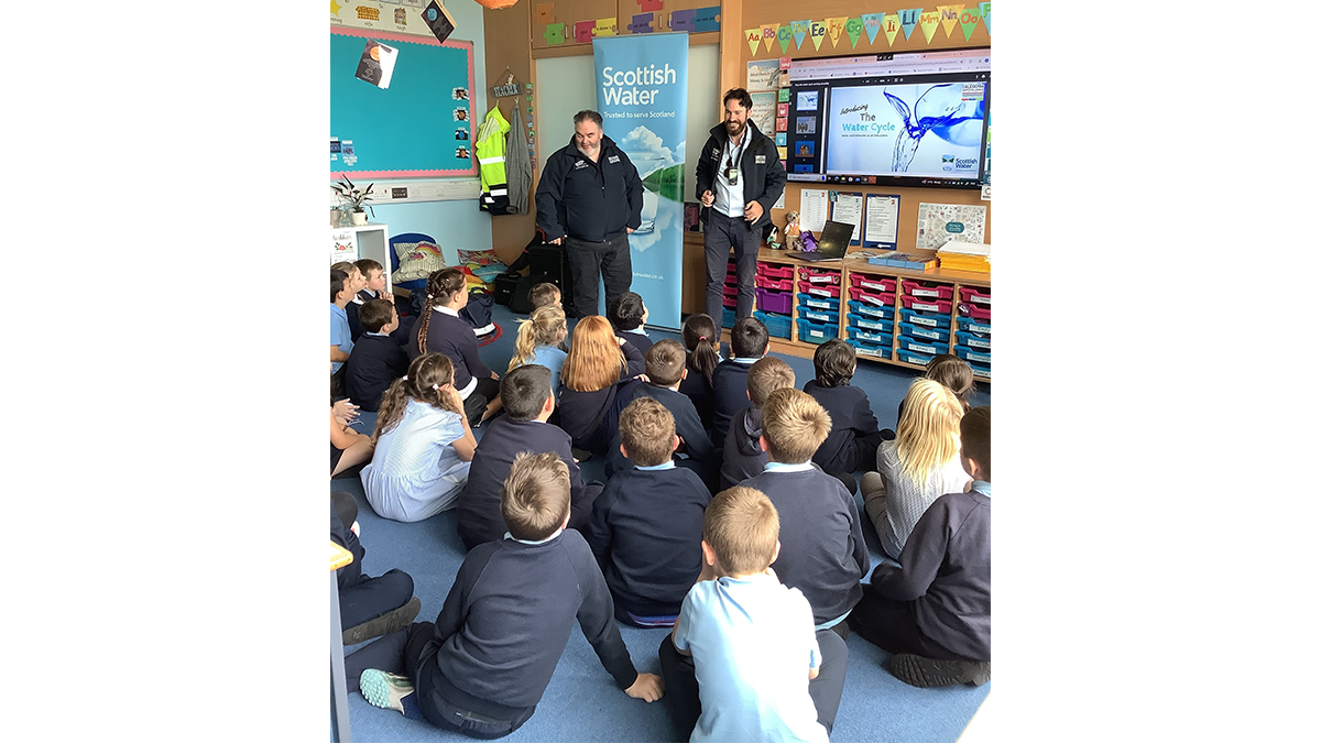 Visit to Sgoil Bhaile a' Mhanaich (Balivanich Primary School) to teach pupils about the water cycle - Courtesy of Caledonia Water Alliance
