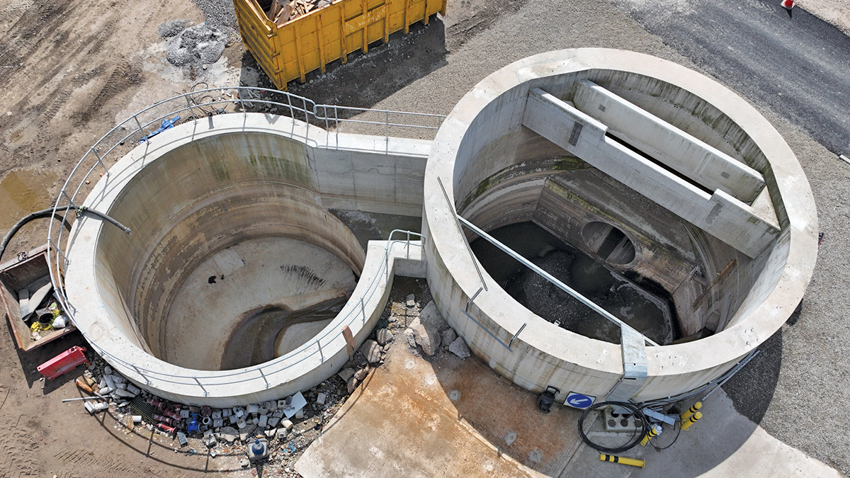 Transfer of all incoming flows to new flow path - Courtesy of Ward & Burke