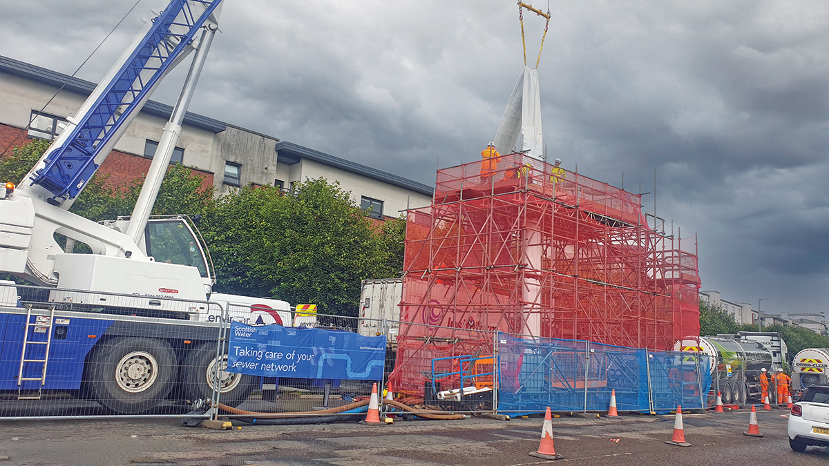 Phase 1 liner installation on Kings Inch Road - Courtesy of Caledonia Water Alliance