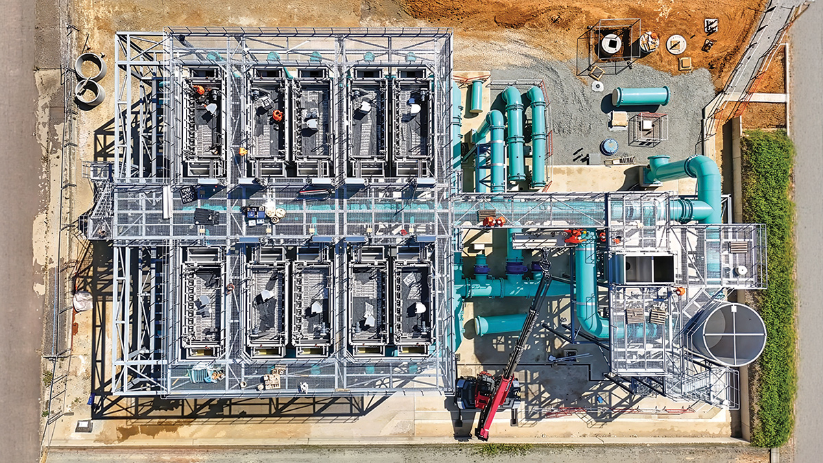 Mecana filters installation on the elevated steel frame alongside the filter tank at Layer WTW - Courtesy of Farrans Construction