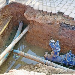 Section of pipeline installed by horizontal directional drilling showing cross connections - Courtesy of @one Alliance