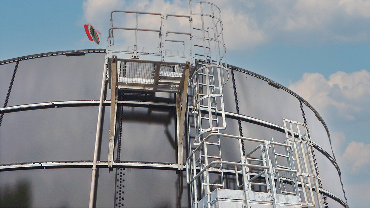 New tank roof access - Courtesy of @one Alliance