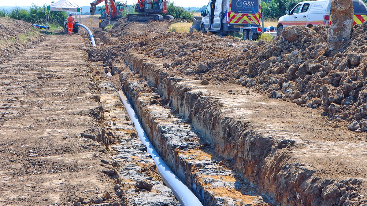 Open-cut pipelaying underway (summer 2026) - Courtesy of @one Alliance
