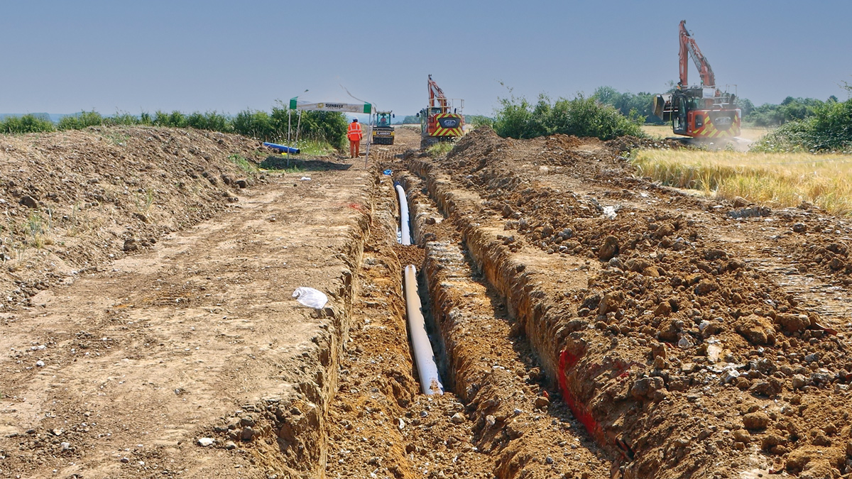 Open-cut pipelaying underway (summer 2026) - Courtesy of @one Alliance