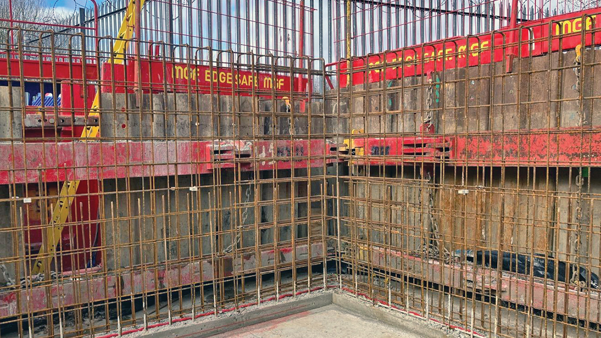 Formwork for the tank walls - Courtesy of Stonbury